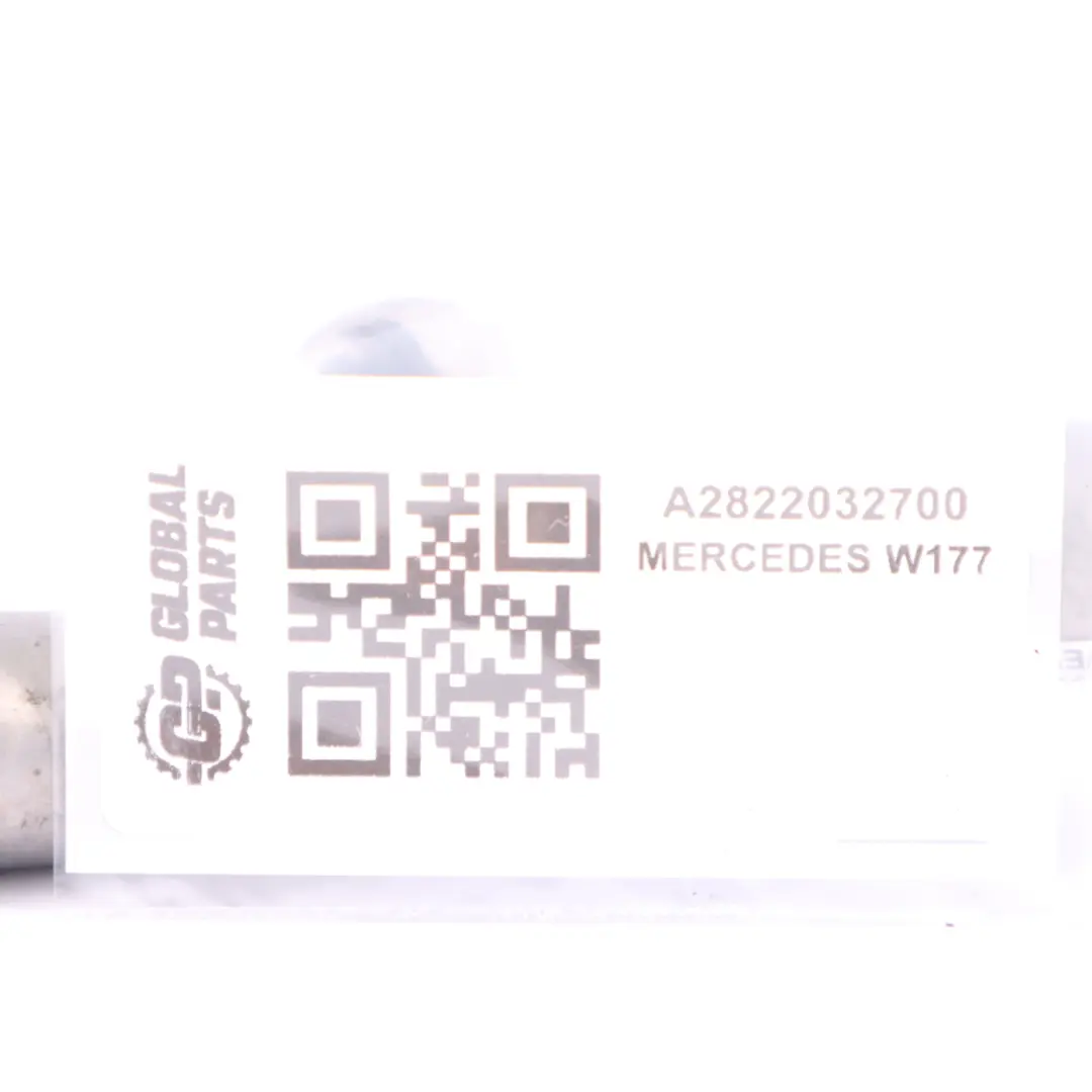 Tubo de Refrigerante Mercedes W177 Gasolina M282 Línea de Circulación de Agua para con número de pieza A2822032700 Tubo de Refrigerante Mercedes W177 Gasolina M282 Línea de Circulación de Agua - SKU A2822032700 - Número de pieza A2822032700