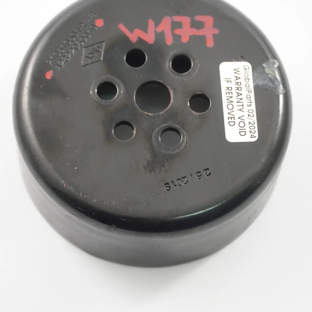 Pompa Acqua Guida Puleggia Ruota per Mercedes W177 con numero di parte A2822060019 Mercedes W177 Pompa Acqua Guida Puleggia Ruota - SKU A2822060019 - Numero di parte A2822060019