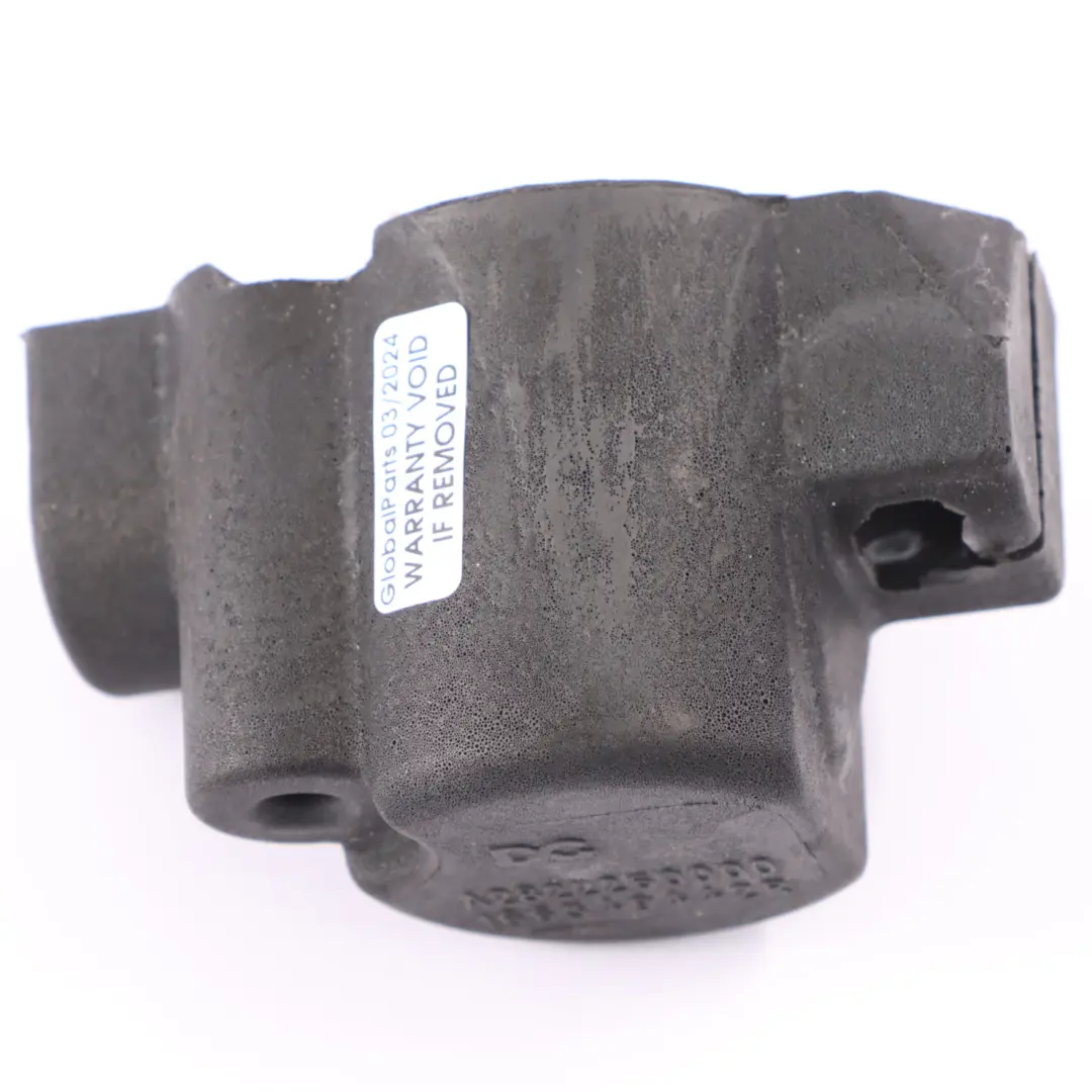  Couvercle de pompe Mercedes W177 M282 Isolation phonique de la pompe à injection - SKU A2822260000 - Numéro de pièce A2822260000