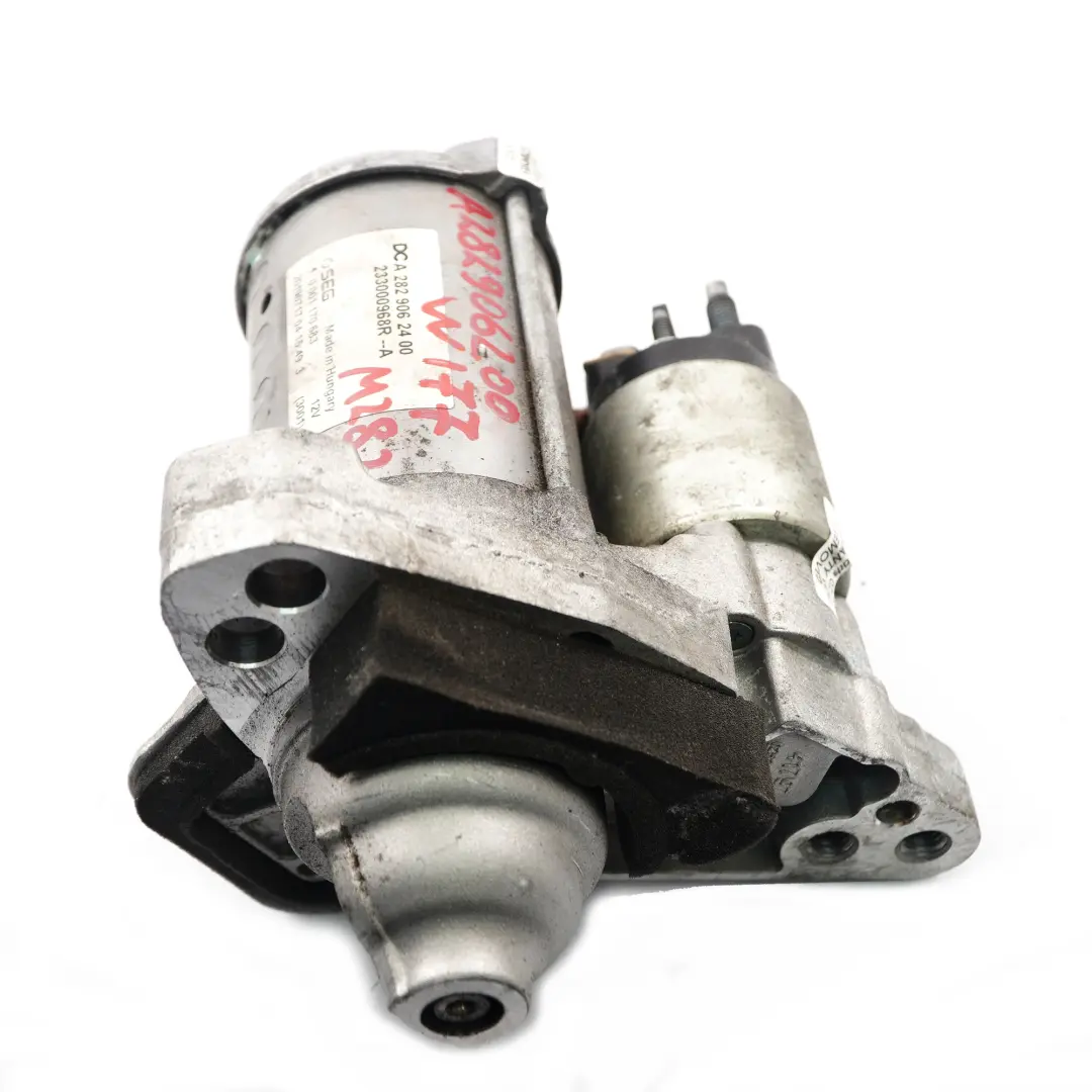 Démarreur moteur Mercedes W177 essence M282 Moteur de démarrage pour à propos du numéro de pièce A2829062400 Démarreur moteur Mercedes W177 essence M282 Moteur de démarrage - SKU A2829062400 - Numéro de pièce A2829062400