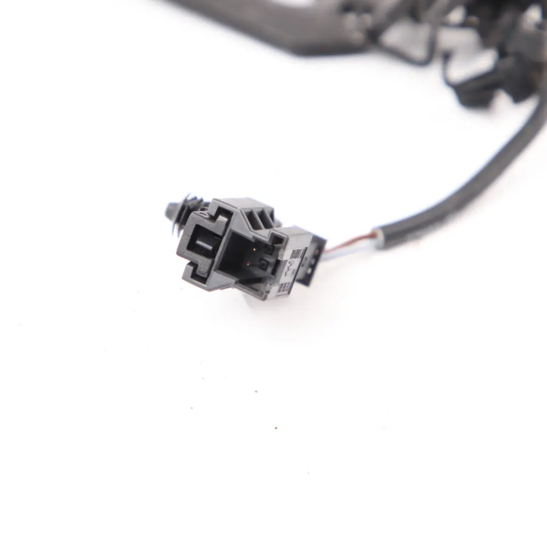 Seat Buckle Mercedes W213 S213 Tensioner Belt Rear Right A2138600669 - SKU A2908601100 - Numéro de pièce A2908601100