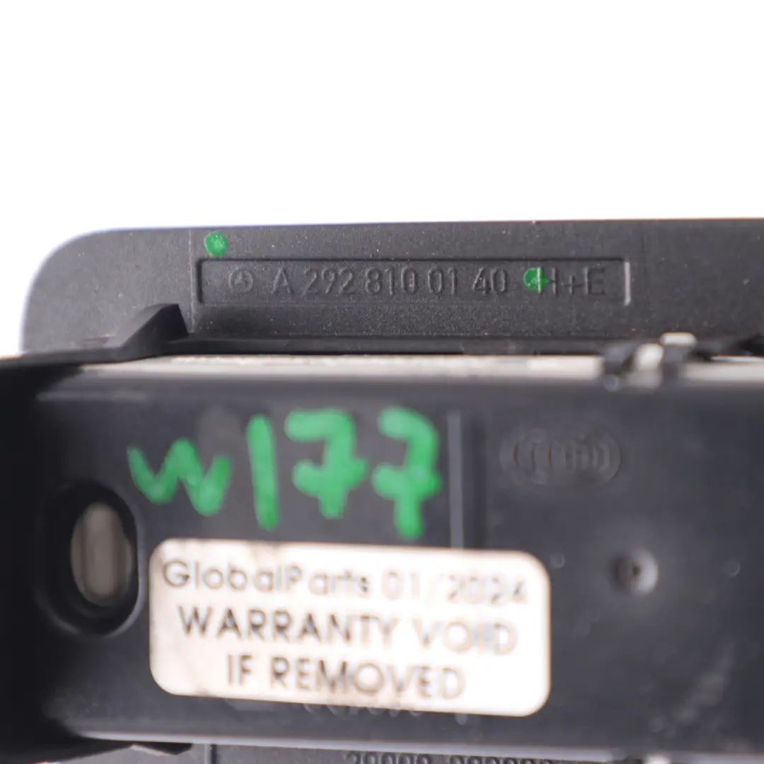 Mercedes W177 Lampka Podsufitki Oświetlenie Wnętrza Lewy Tył - SKU A2928100140 - Numer Części A2928100140