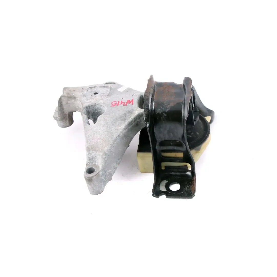 Bancada Motor Mercedes W415 OM607 Derecha Soporte Cojinete para con número de pieza A4152400000 Bancada Motor Mercedes W415 OM607 Derecha Soporte Cojinete - SKU A4152400000 - Número de pieza A4152400000