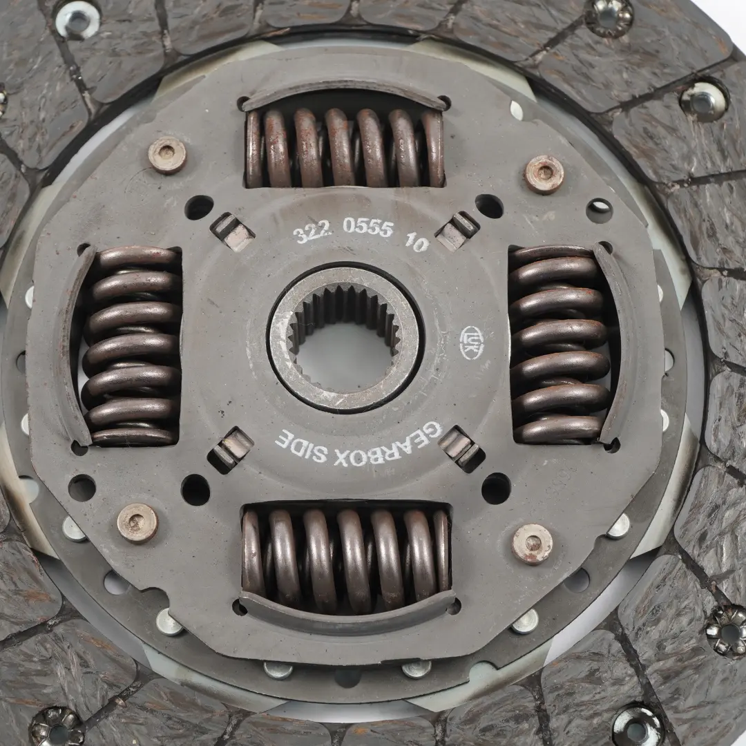 OM607 Clutch Plate Disc to Mercedes W415 Citan 108 CDI 109 CDI Diesel with Part number A4152501100 Mercedes W415 Citan 108 CDI 109 CDI Diesel OM607 Clutch Plate Disc - SKU A4152501100 - Part number A4152501100