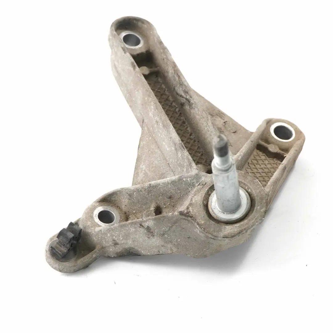 Gearbox Mount Bracket Holder Left N/S 8200043084 to Mercedes Citan W415 Engine with Part number A4152710700 Mercedes Citan W415 Engine Gearbox Mount Bracket Holder Left N/S 8200043084 - SKU A4152710700 - Part number A4152710700