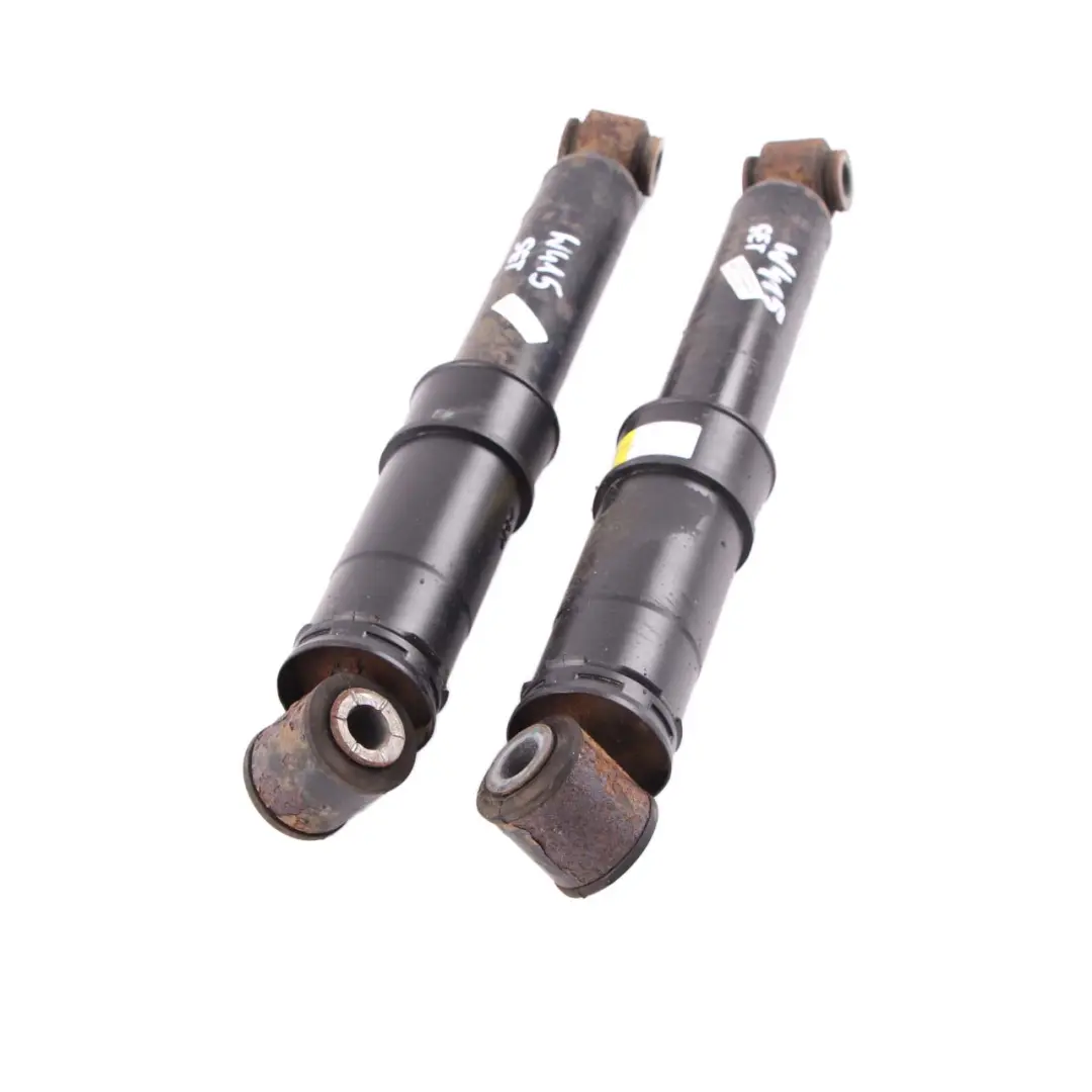 puntone posteriore sinistro destro Ammortizzatore Set per Mercedes W415 con numero di parte A4153260200 Mercedes W415 puntone posteriore sinistro destro Ammortizzatore Set - SKU A4153260200 - Numero di parte A4153260200