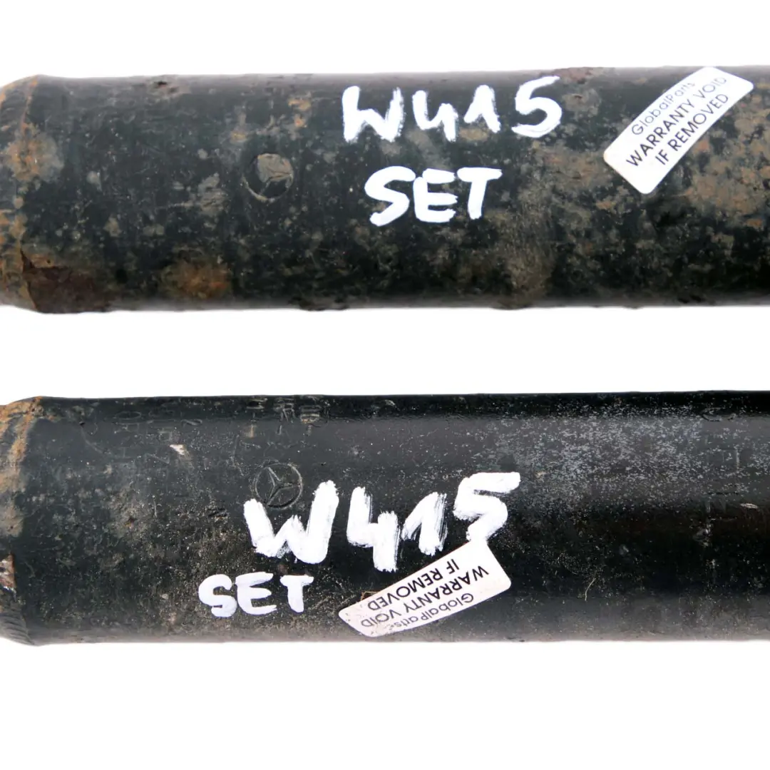 Federbein hinten links rechts Stoßdämpfer Satz für Mercedes W415 mit Teilenummer A4153260200 Mercedes W415 Federbein hinten links rechts Stoßdämpfer Satz - SKU A4153260200 - Teilenummer A4153260200