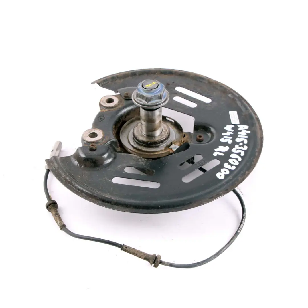 Mercedes Citan W415 Moyeu Roue Arrière Gauche Support Essieu Couvercle Frein - SKU A4153560300 - Numéro de pièce A4153560300