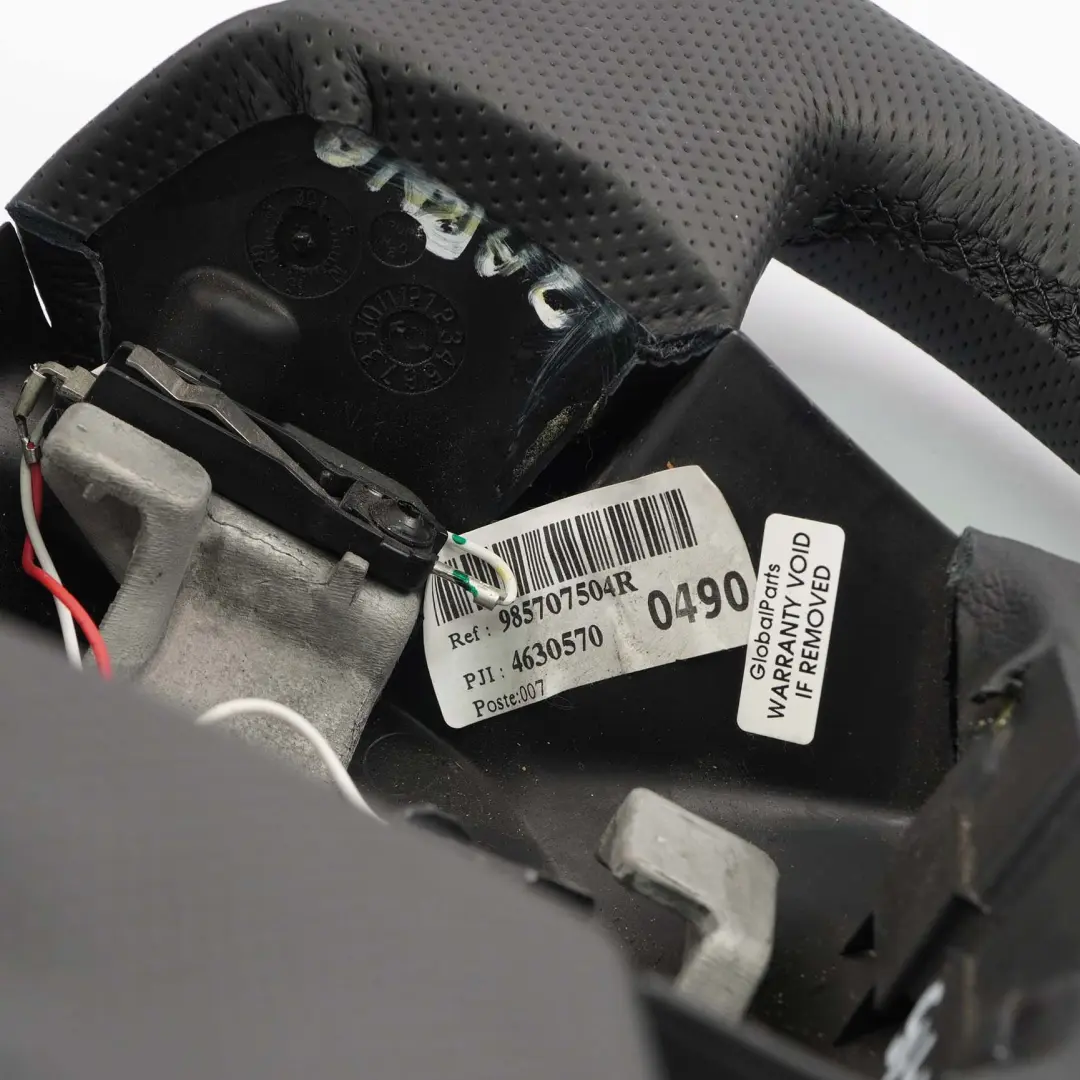 NUOVO in pelle con filo nero per Volante Mercedes Citan W415 con numero di parte A4154600600 Volante Mercedes Citan W415 NUOVO in pelle con filo nero - SKU A4154600600-1 - Numero di parte A4154600600