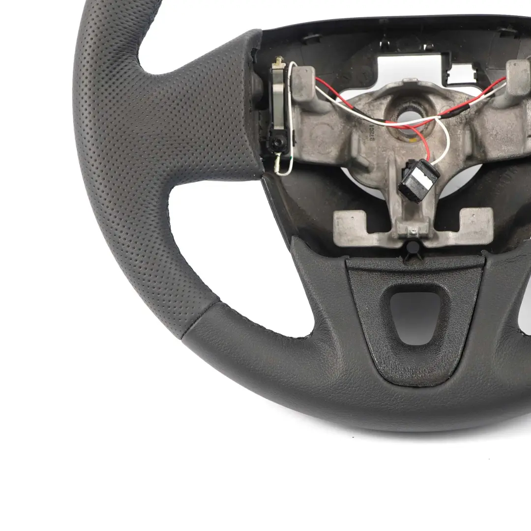 NUOVO in pelle con filo nero per Volante Mercedes Citan W415 con numero di parte A4154600600 Volante Mercedes Citan W415 NUOVO in pelle con filo nero - SKU A4154600600-1 - Numero di parte A4154600600