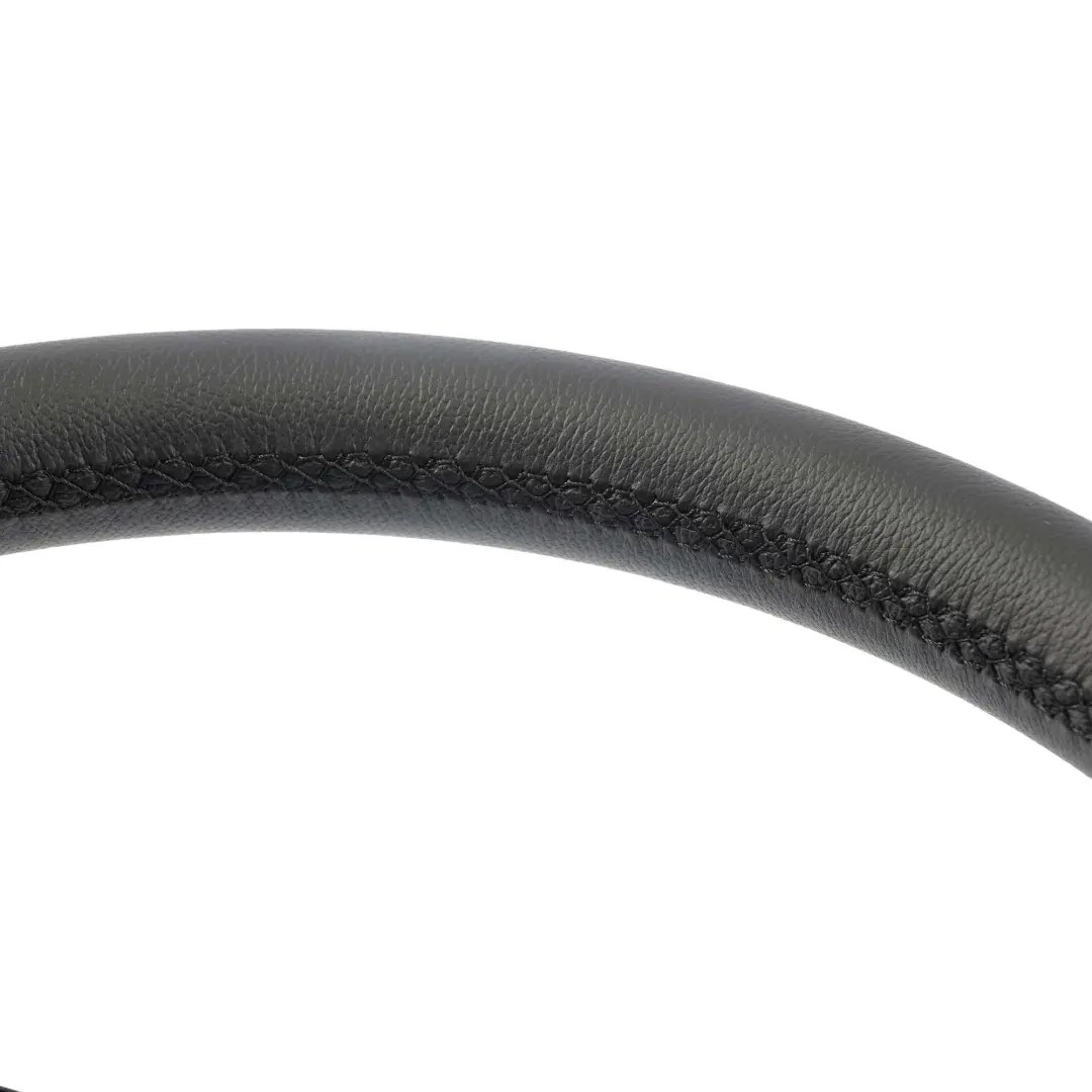 NUEVO Cuero Con Hilo Negro para Volante Mercedes Citan W415 con número de pieza A4154600600 Volante Mercedes Citan W415 NUEVO Cuero Con Hilo Negro - SKU A4154600600-1 - Número de pieza A4154600600