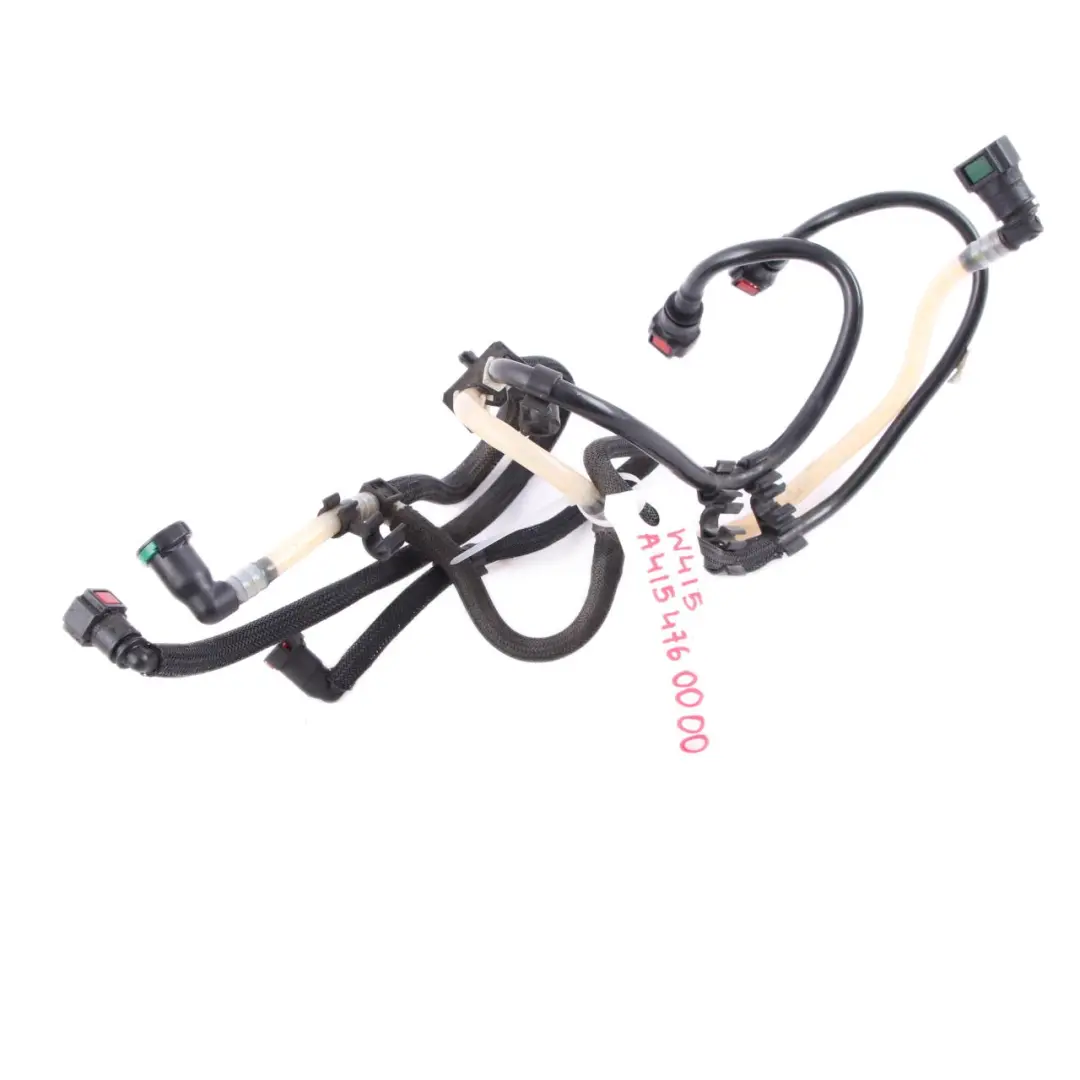 OM607 Diesel Feed Pipe Hose to Fuel Line Mercedes W415 Citan with Part number A4154760000 Fuel Line Mercedes W415 Citan OM607 Diesel Feed Pipe Hose - SKU A4154760000 - Part number A4154760000