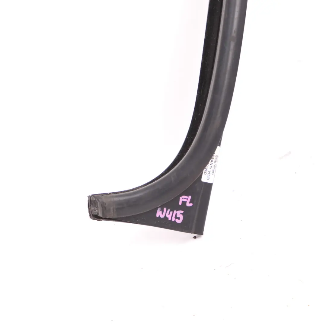 Mercedes Citan W415 Guarnizione Porta Anteriore Finestra Sinistra - SKU A4156730700 - Numero di parte A4156730700