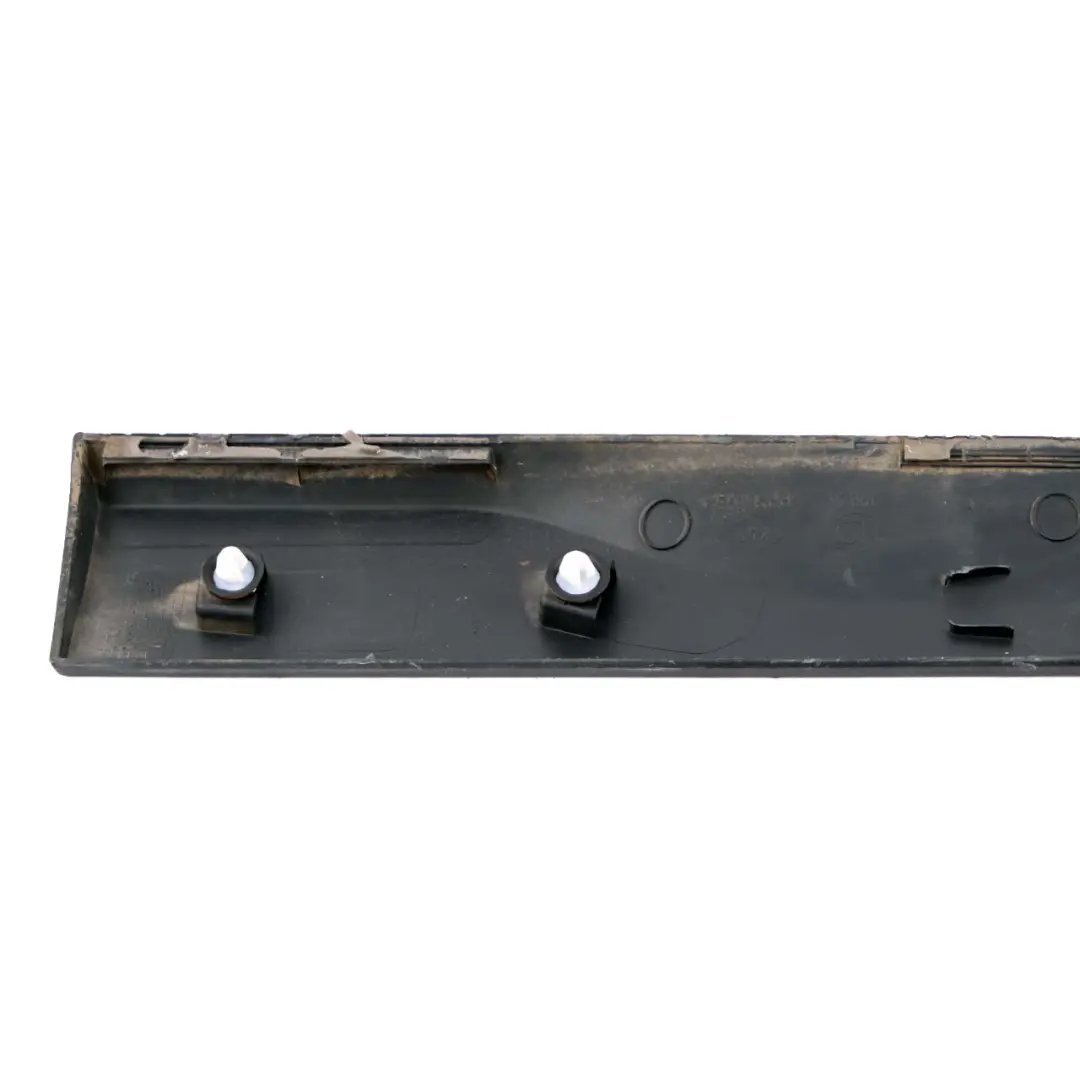 Mercedes W415 Striscia rivestimento posteriore sinistro Pannello copertura nero - SKU A4156971662 - Numero di parte A4156971662
