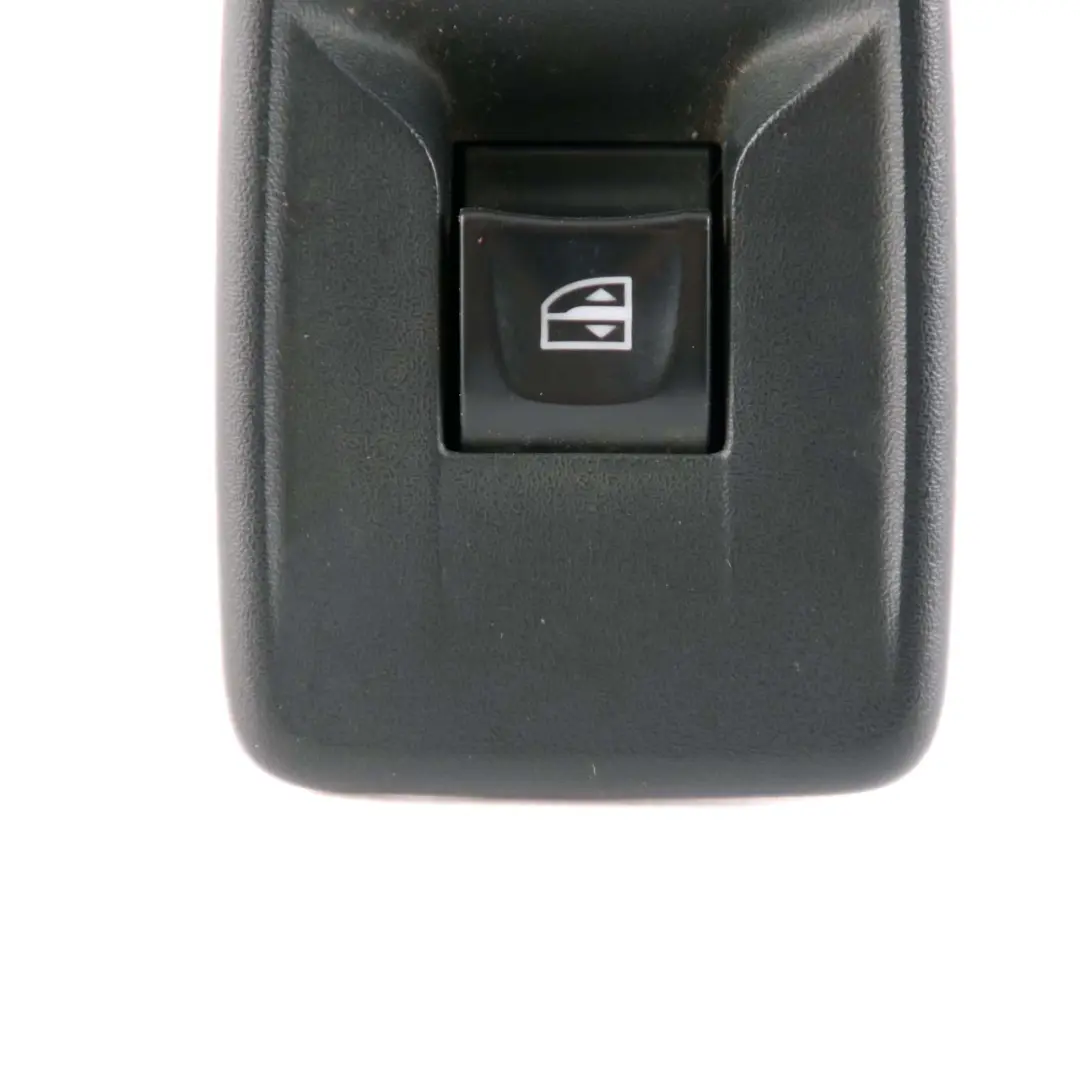 Fensterheber Schalter Regelung Vordere Linke Tür für Mercedes W415 mit Teilenummer A4157200148 Mercedes W415 Fensterheber Schalter Regelung Vordere Linke Tür - SKU A4157200148 - Teilenummer A4157200148