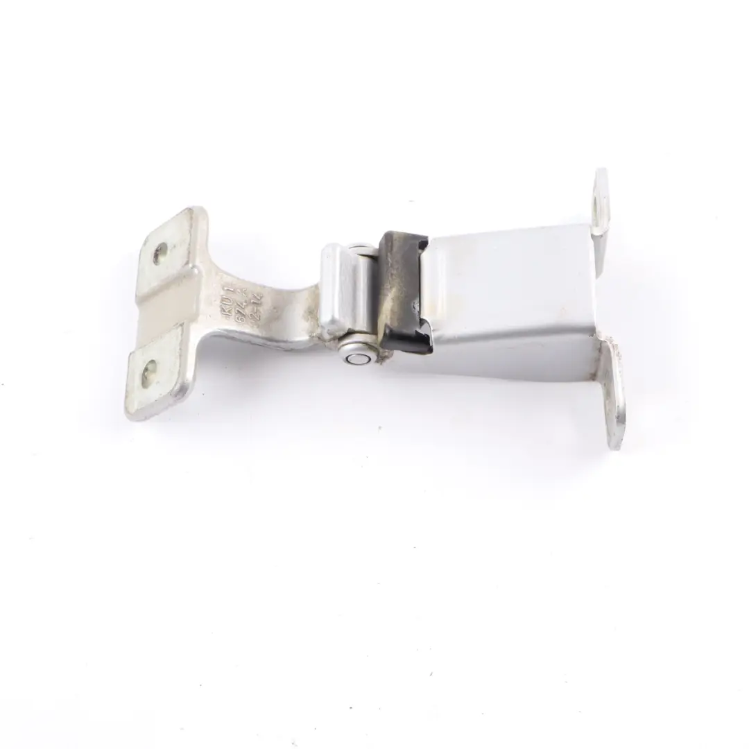 Zawias Drzwi Górny Lewy Prawy Tył Szary - 9744 do Mercedes Citan W415 o numerze A4157400137 Mercedes Citan W415 Zawias Drzwi Górny Lewy Prawy Tył Szary - 9744 - SKU A4157400137-BRS - Numer Części A4157400137