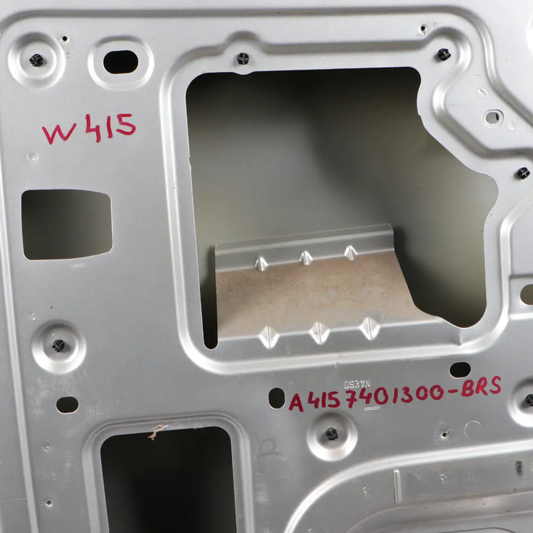 Door Rear Right O/S Boot Lid Shell Brilliant Silver to Mercedes Citan W415 Tailgate with Part number A4157401300 Mercedes Citan W415 Tailgate Door Rear Right O/S Boot Lid Shell Brilliant Silver - SKU A4157401300-BRS - Part number A4157401300
