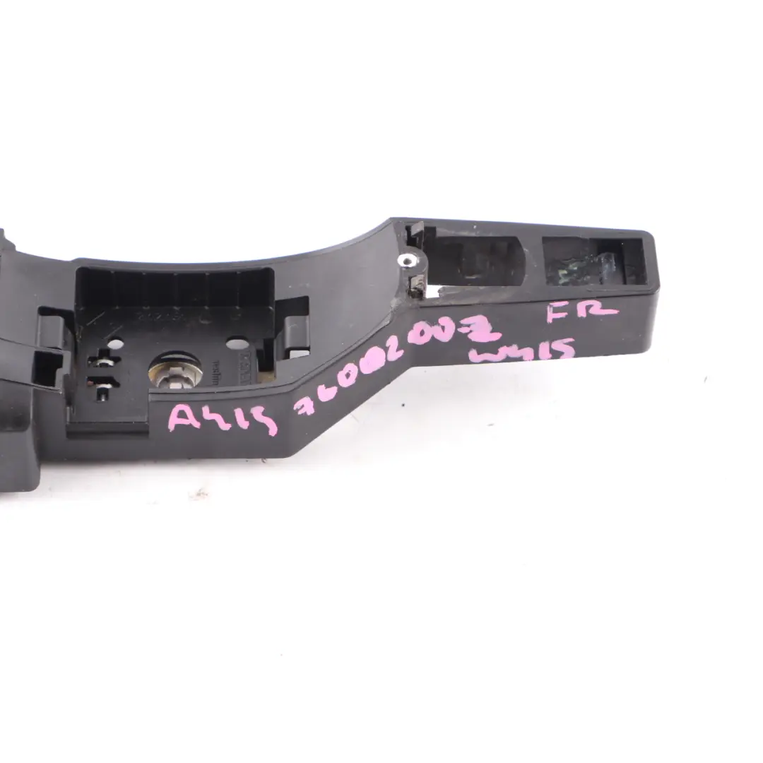 Soporte Base Manija Puerta Delantera Derecha 8200497521 para Mercedes Citan W415 con número de pieza A4157600200 Mercedes Citan W415 Soporte Base Manija Puerta Delantera Derecha 8200497521 - SKU A4157600200-2 - Número de pieza A4157600200