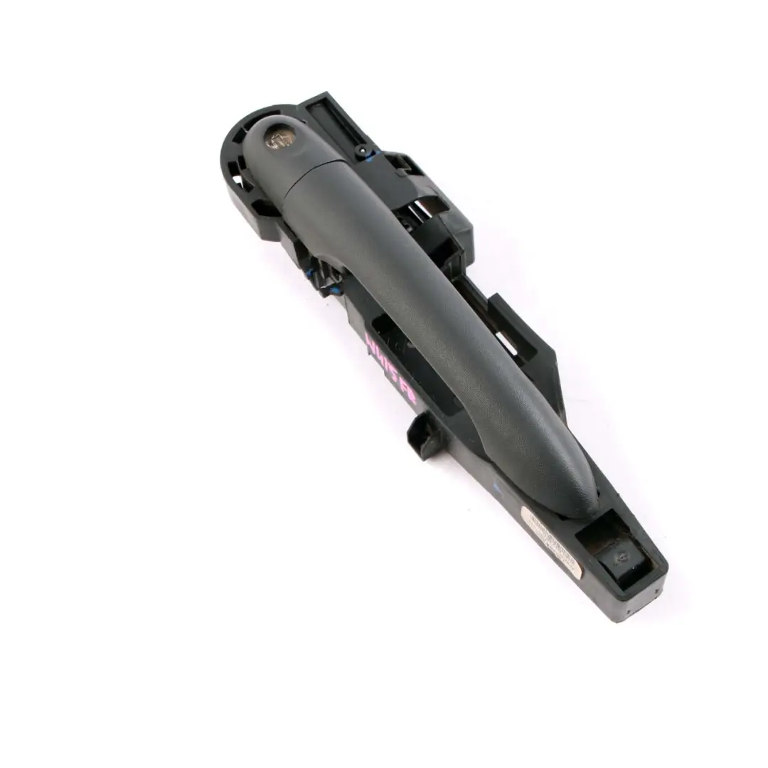 Front Right O/S Door Outside Handle Primed 8200497521 to Mercedes Citan W415 with Part number A4157600200 Mercedes Citan W415 Front Right O/S Door Outside Handle Primed 8200497521 - SKU A4157600200 - Part number A4157600200