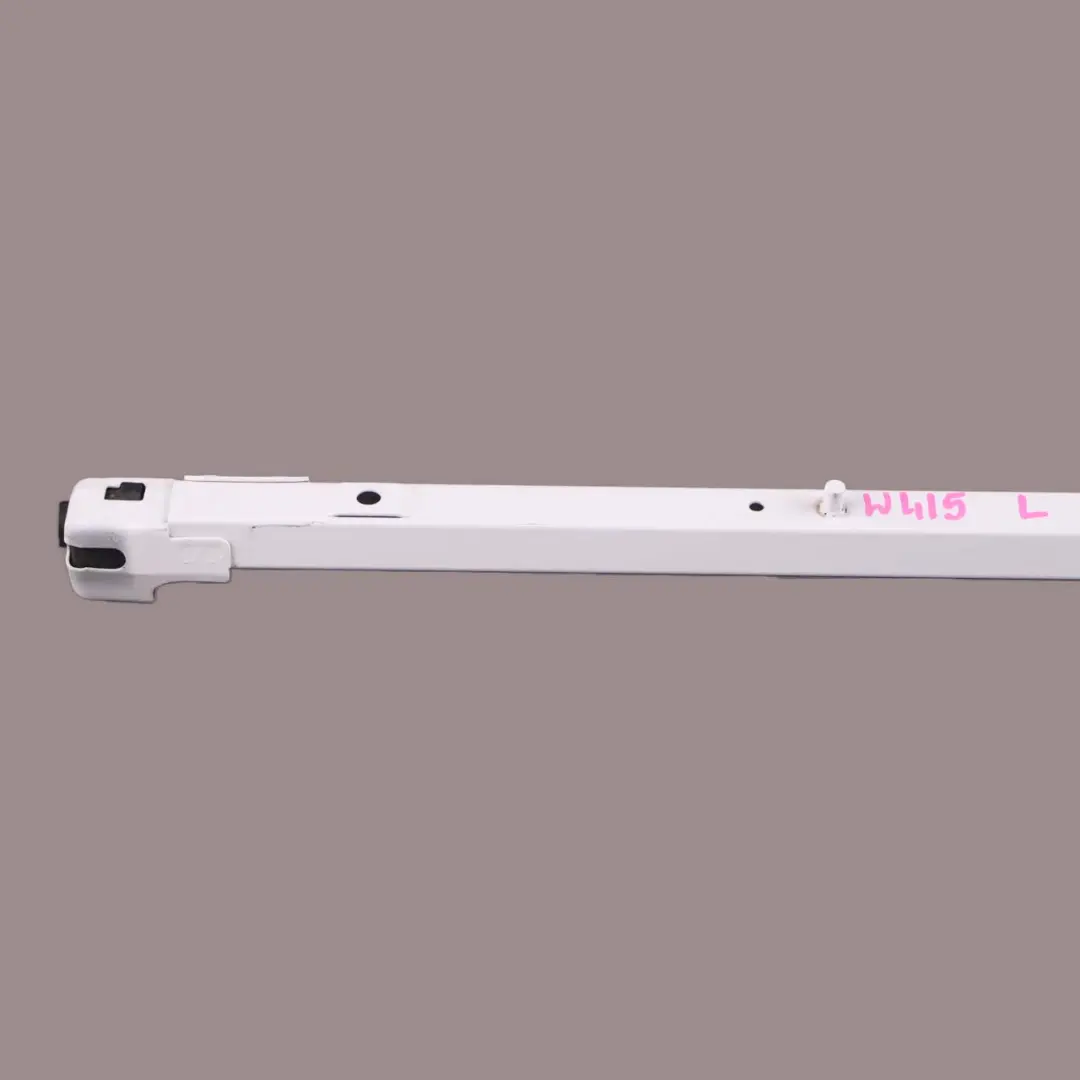 Mercedes Citan W415 Porta Scorrevole Posteriore Sinistra Striscia Guida Bianco - SKU A4157601200 - Numero di parte A4157601200
