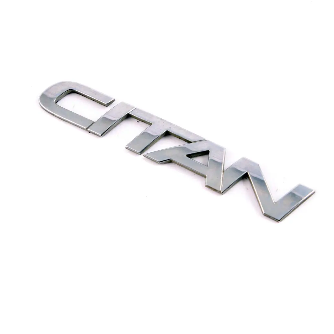 Emblema Portellone Posteriore Lettera Aderente per Mercedes W415 Citan con numero di parte A4158170200 Mercedes W415 Citan Emblema Portellone Posteriore Lettera Aderente - SKU A4158170200 - Numero di parte A4158170200