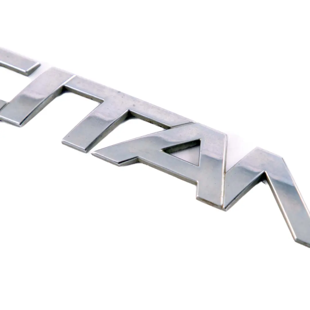Emblema Portellone Posteriore Lettera Aderente per Mercedes W415 Citan con numero di parte A4158170200 Mercedes W415 Citan Emblema Portellone Posteriore Lettera Aderente - SKU A4158170200 - Numero di parte A4158170200
