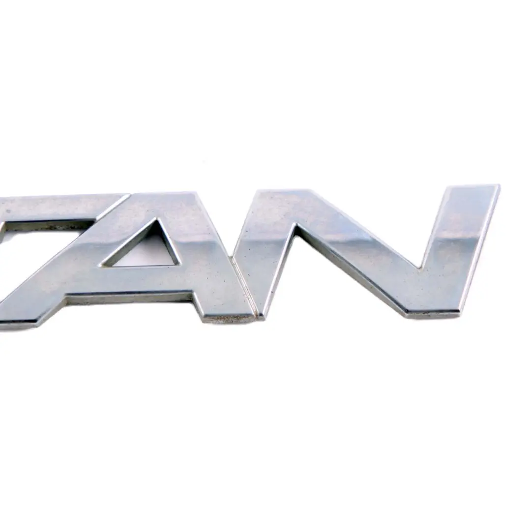 Emblema Puerta Trasera Portón Trasero Adherido para Mercedes W415 Citan con número de pieza A4158170200 Mercedes W415 Citan Emblema Puerta Trasera Portón Trasero Adherido - SKU A4158170200 - Número de pieza A4158170200