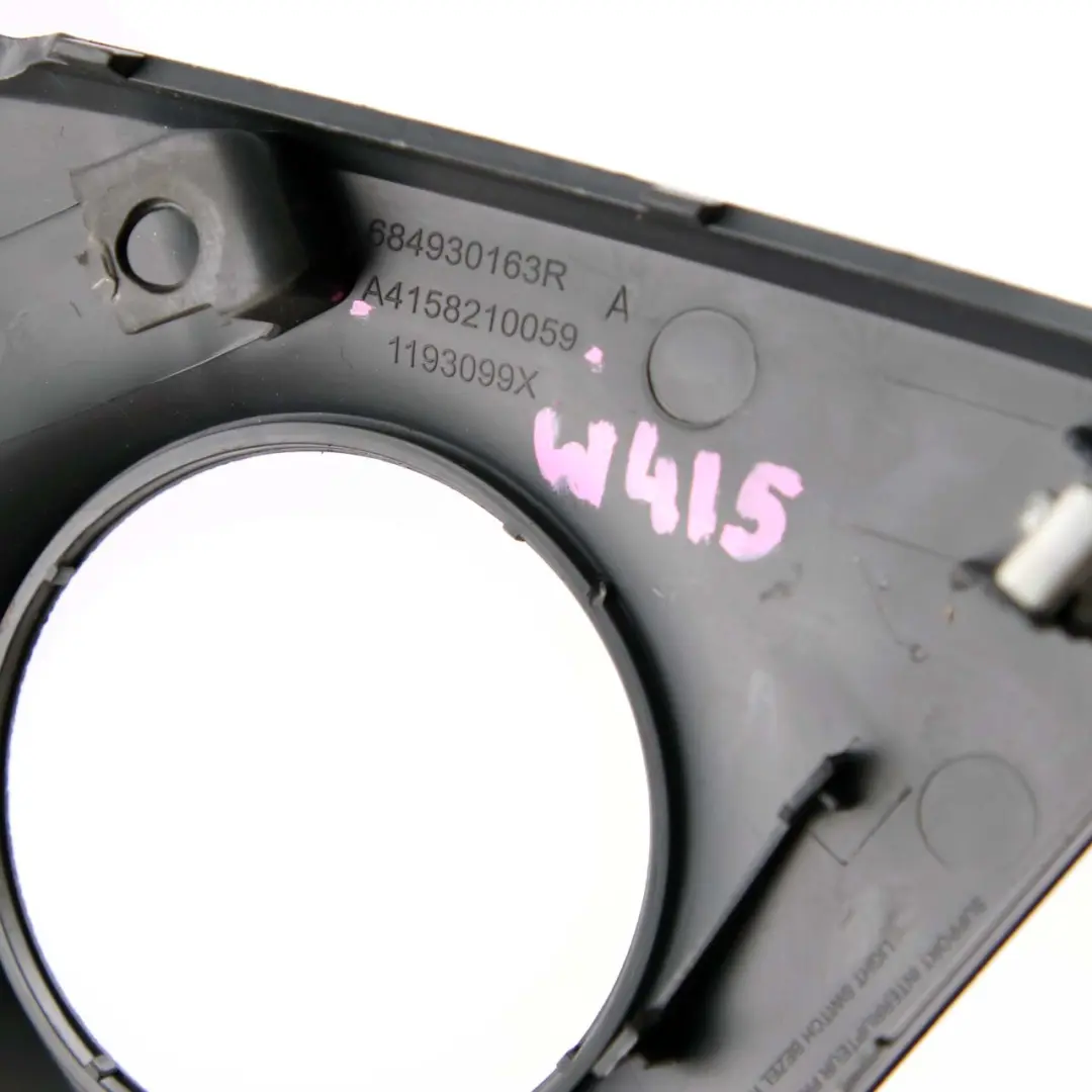 Mercedes W415 Citan, interrupteur de contrôle des phares, couvercle de la lampe - SKU A4158210059 - Numéro de pièce A4158210059