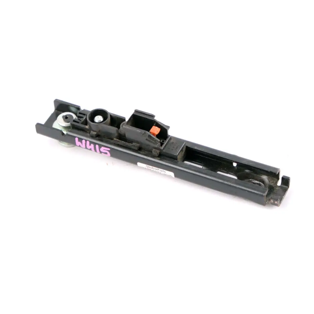  Regolatore cintura di sicurezza Mercedes W415 Citan sinistra destra - SKU A4158600088 - Numero di parte A4158600088