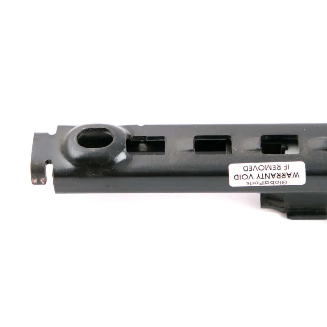 Regulator Mocowanie Pasa Bezpieczeństwa Lewe Prawe do Mercedes W415 Citan o numerze A4158600088 Mercedes W415 Citan Regulator Mocowanie Pasa Bezpieczeństwa Lewe Prawe - SKU A4158600088 - Numer Części A4158600088