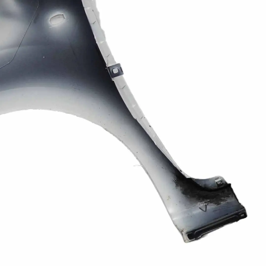 Pannello laterale anteriore destro Parafango ala bianco artico per Mercedes W415 con numero di parte A4158800900 Mercedes W415 Pannello laterale anteriore destro Parafango ala bianco artico - SKU A4158800900-ARW - Numero di parte A4158800900