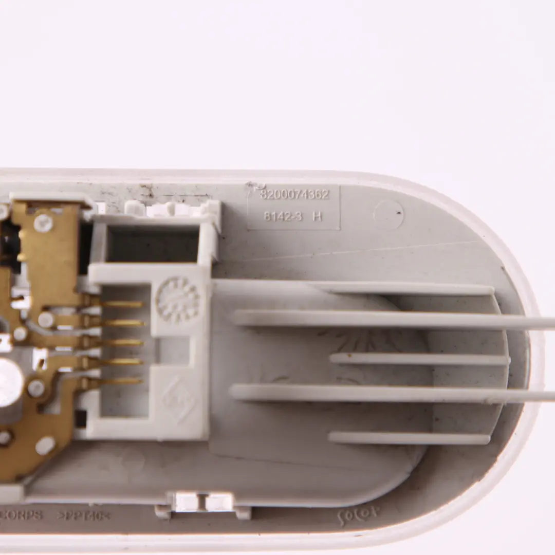 Luz Interior Mercedes W415 Citan Panel de Embellecedor de Techo 8200074362 para con número de pieza A4159061500 Luz Interior Mercedes W415 Citan Panel de Embellecedor de Techo 8200074362 - SKU A4159061500 - Número de pieza A4159061500