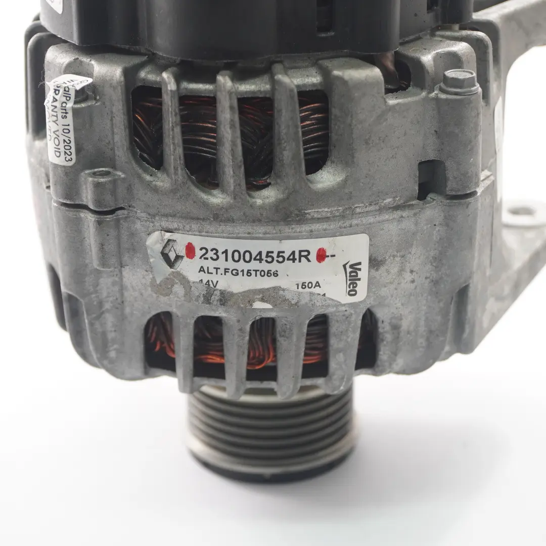 Alternatore Generatore Mercedes W415 OM607 Motore Diesel 150A 14V 231004554R per con numero di parte A4159064900 Alternatore Generatore Mercedes W415 OM607 Motore Diesel 150A 14V 231004554R - SKU A4159064900 - Numero di parte A4159064900