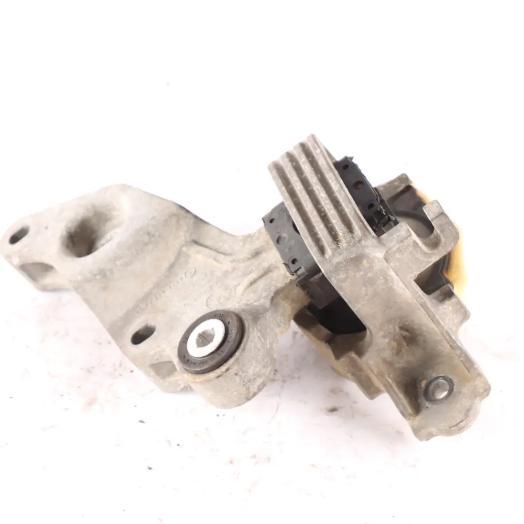 Mercedes Vito W447 OM622 Engine Mount Front Right O/S Bracket Holder - SKU A4472410713 - Part number A4472410713