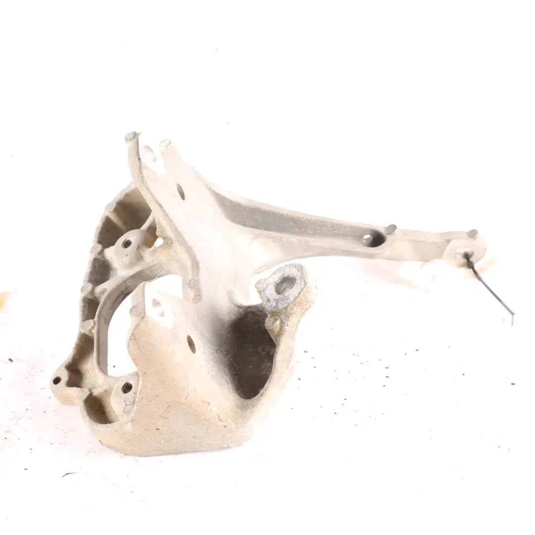 Supporto Cambio Supporto Staffa Trasmissione per Mercedes Vito W447 con numero di parte A4472420001 Mercedes Vito W447 Supporto Cambio Supporto Staffa Trasmissione - SKU A4472420001 - Numero di parte A4472420001