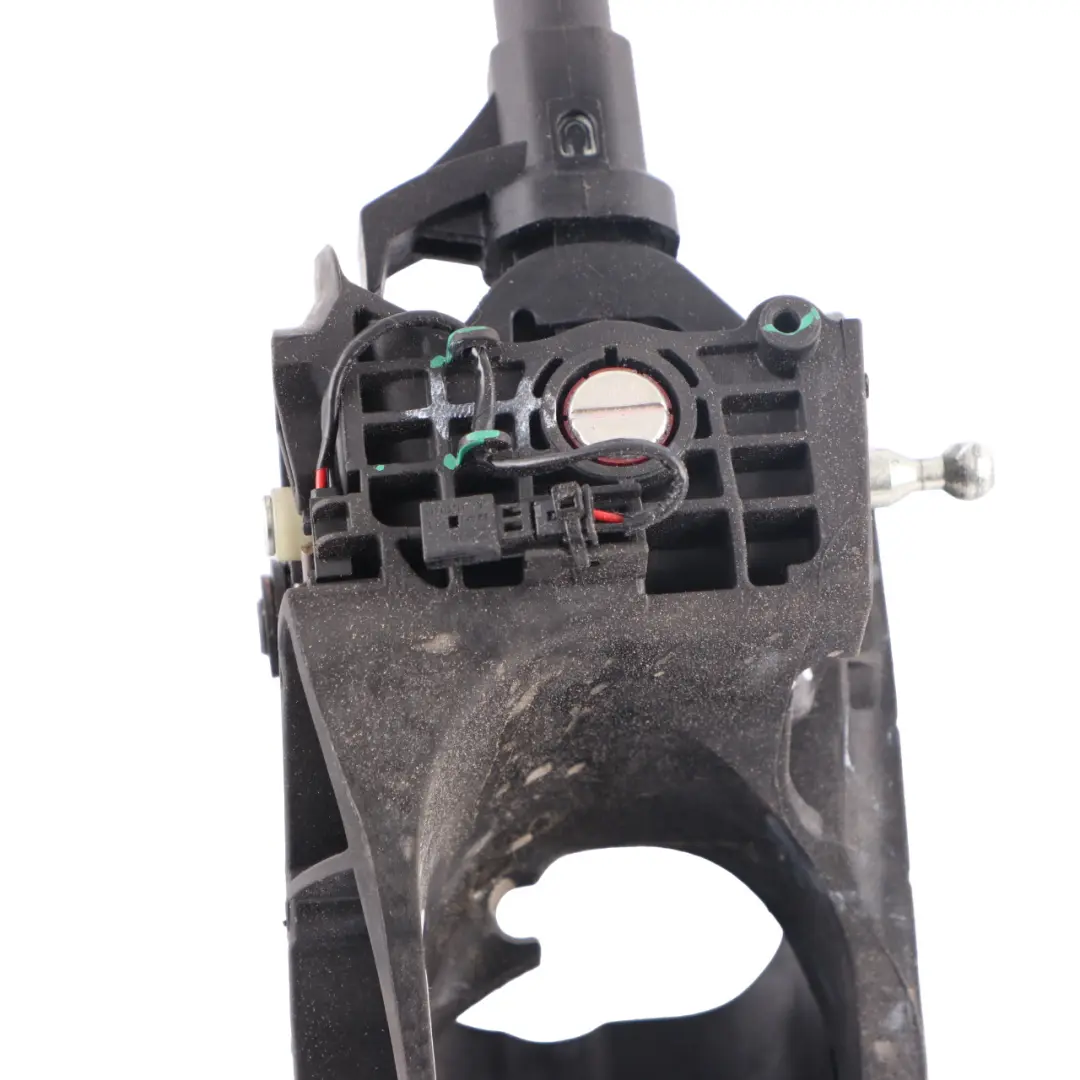 Selector Shifting Arm Lever Mechanism Manual to Mercedes Vito W447 Gear with Part number A4472600198 Mercedes Vito W447 Gear Selector Shifting Arm Lever Mechanism Manual - SKU A4472600198 - Part number A4472600198