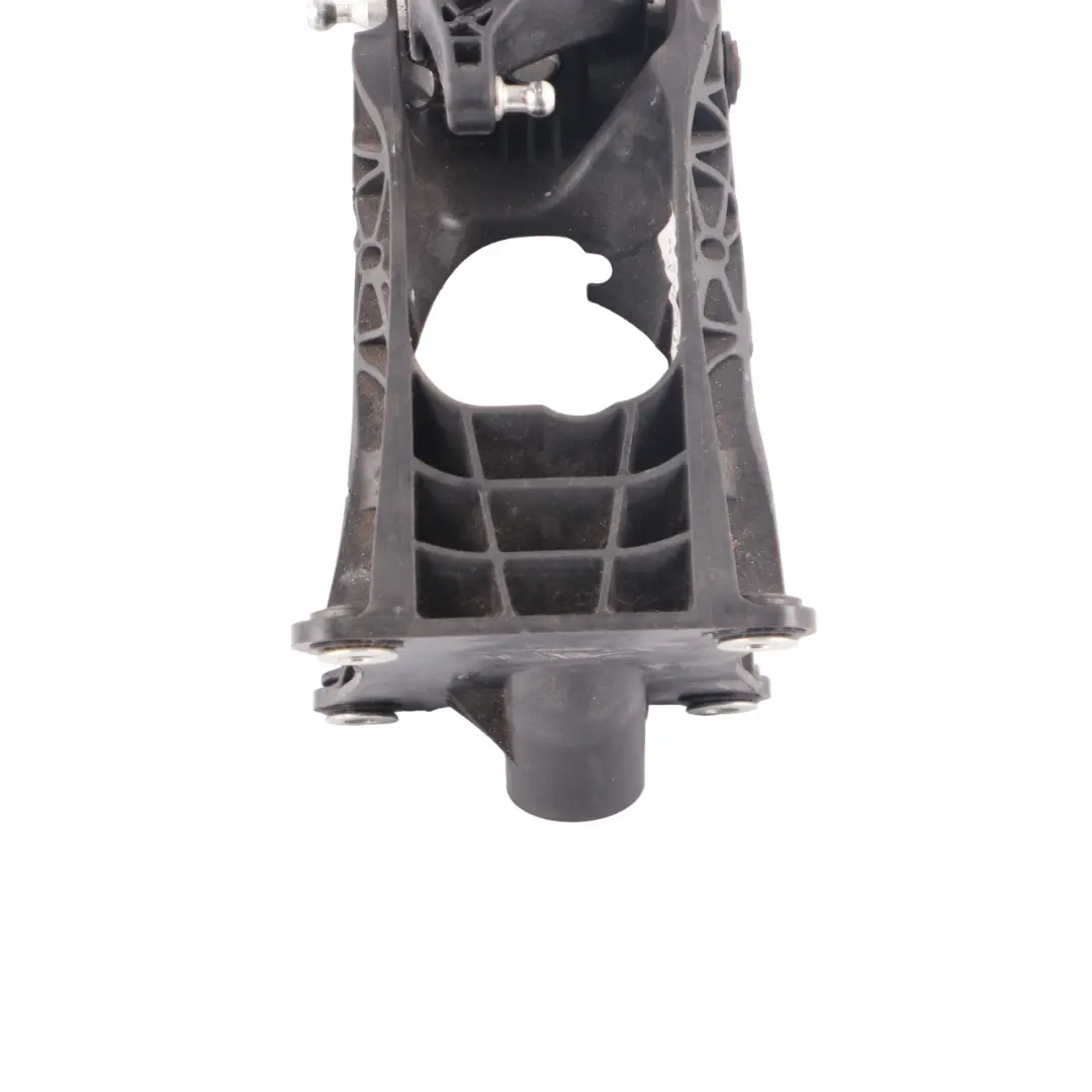 Selector Shifting Arm Lever Mechanism Manual to Mercedes Vito W447 Gear with Part number A4472600198 Mercedes Vito W447 Gear Selector Shifting Arm Lever Mechanism Manual - SKU A4472600198 - Part number A4472600198