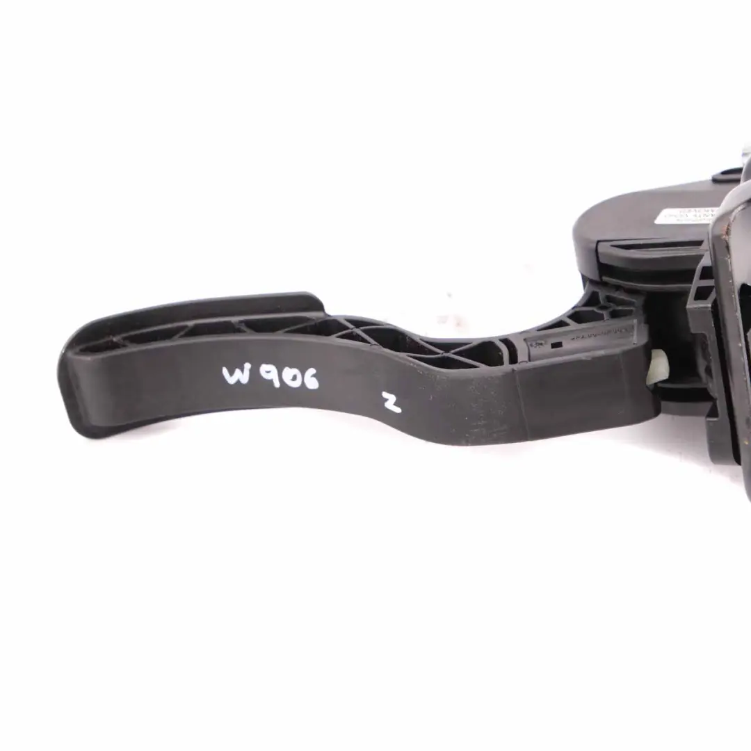 Mercedes W639 W906 Accelerator Throttle Pedal Unit Manual W447 - SKU A4473000200 - Part number A4473000200
