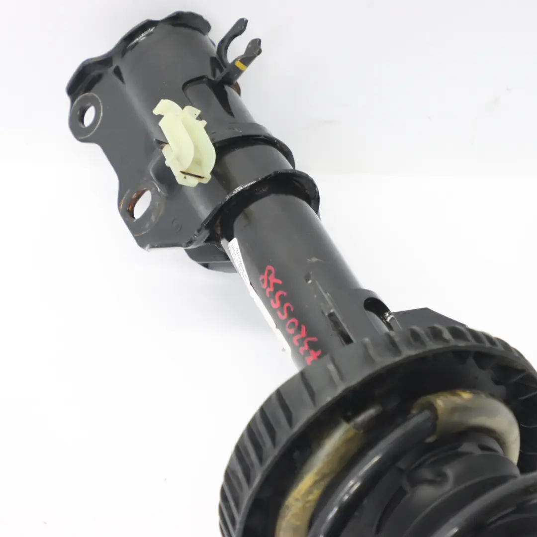 puntone a molla anteriore sinistro ammortizzatore A4473202800 per Mercedes W447 con numero di parte A4473205538 Mercedes W447 puntone a molla anteriore sinistro ammortizzatore A4473202800 - SKU A4473205538 - Numero di parte A4473205538