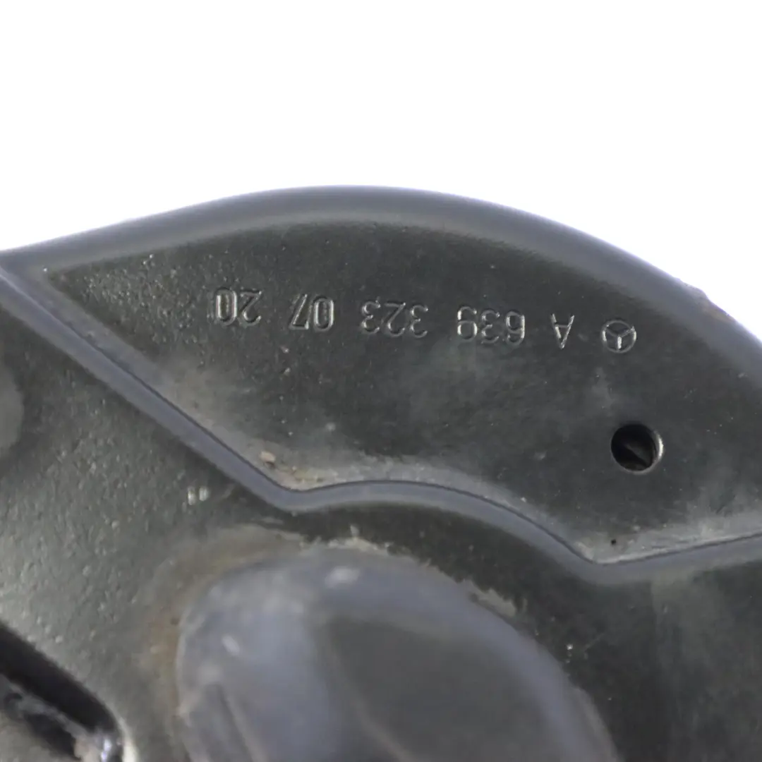 Mercedes W447 Noga Zwrotnica Amortyzator Zawieszenie Koła Prawy Przód - SKU A4473204538-1 - Numer Części A4473204538