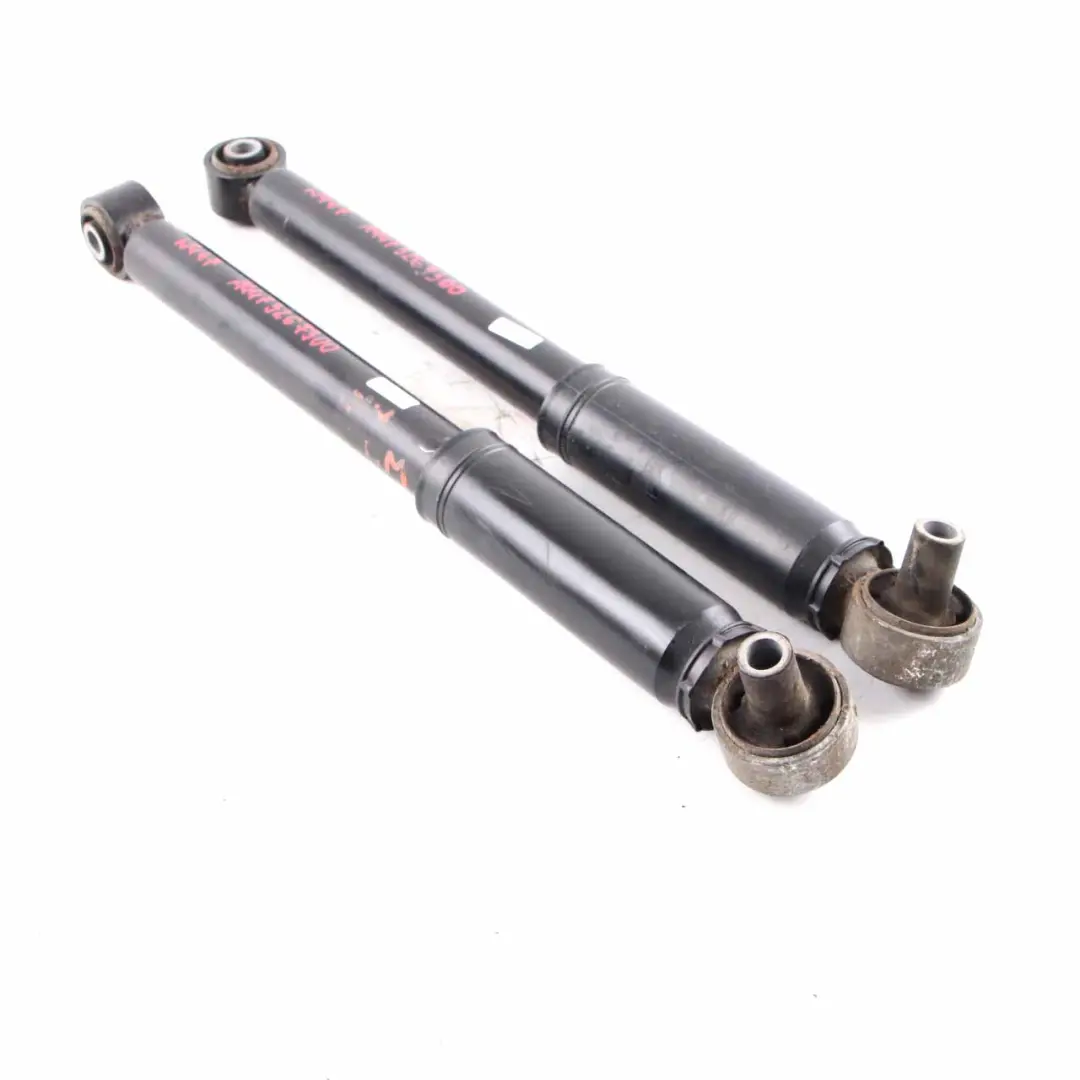 Set molla ammortizzatore posteriore sinistro per Mercedes Vito W447 con numero di parte A4473267300 Mercedes Vito W447 Set molla ammortizzatore posteriore sinistro - SKU A4473267300 - Numero di parte A4473267300