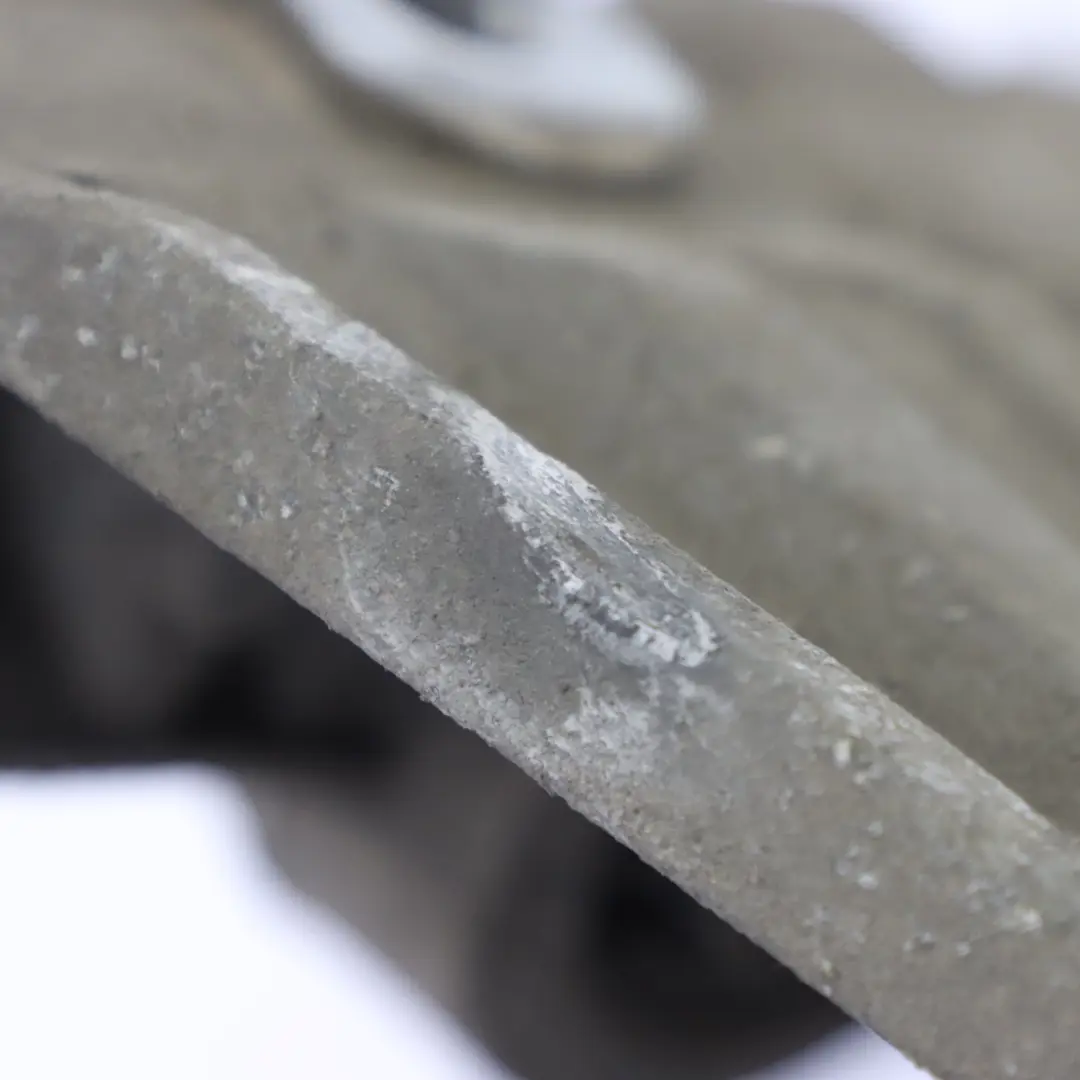 Halterung Mercedes Vito W447 Diesel Hinterachsdifferenzial Endantriebsträger für mit Teilenummer A4473503400 Halterung Mercedes Vito W447 Diesel Hinterachsdifferenzial Endantriebsträger - SKU A4473503400 - Teilenummer A4473503400