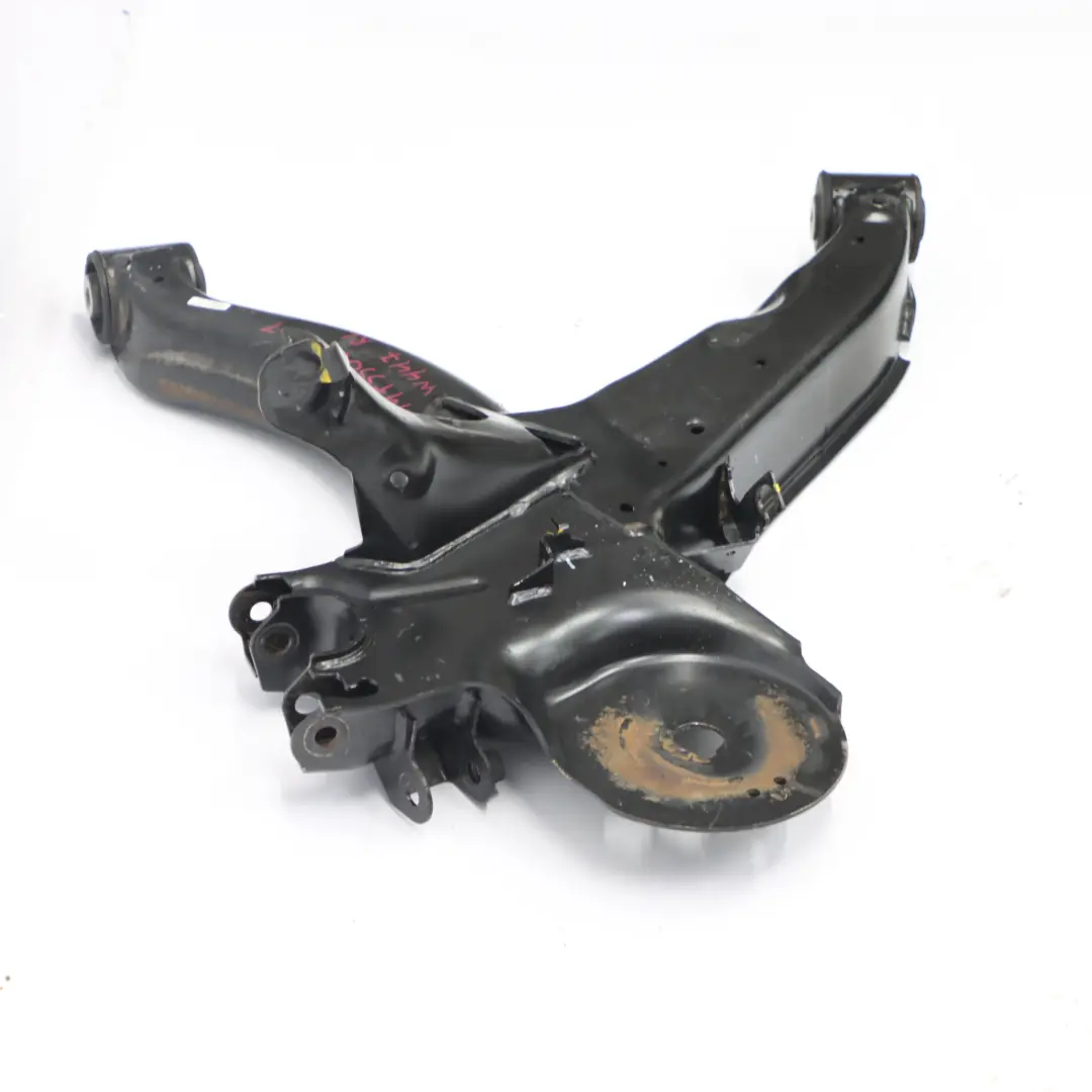 Mercedes W447 Support de moyeu de roue pour jambe arrière gauche - SKU A4473505300-1 - Numéro de pièce A4473505300
