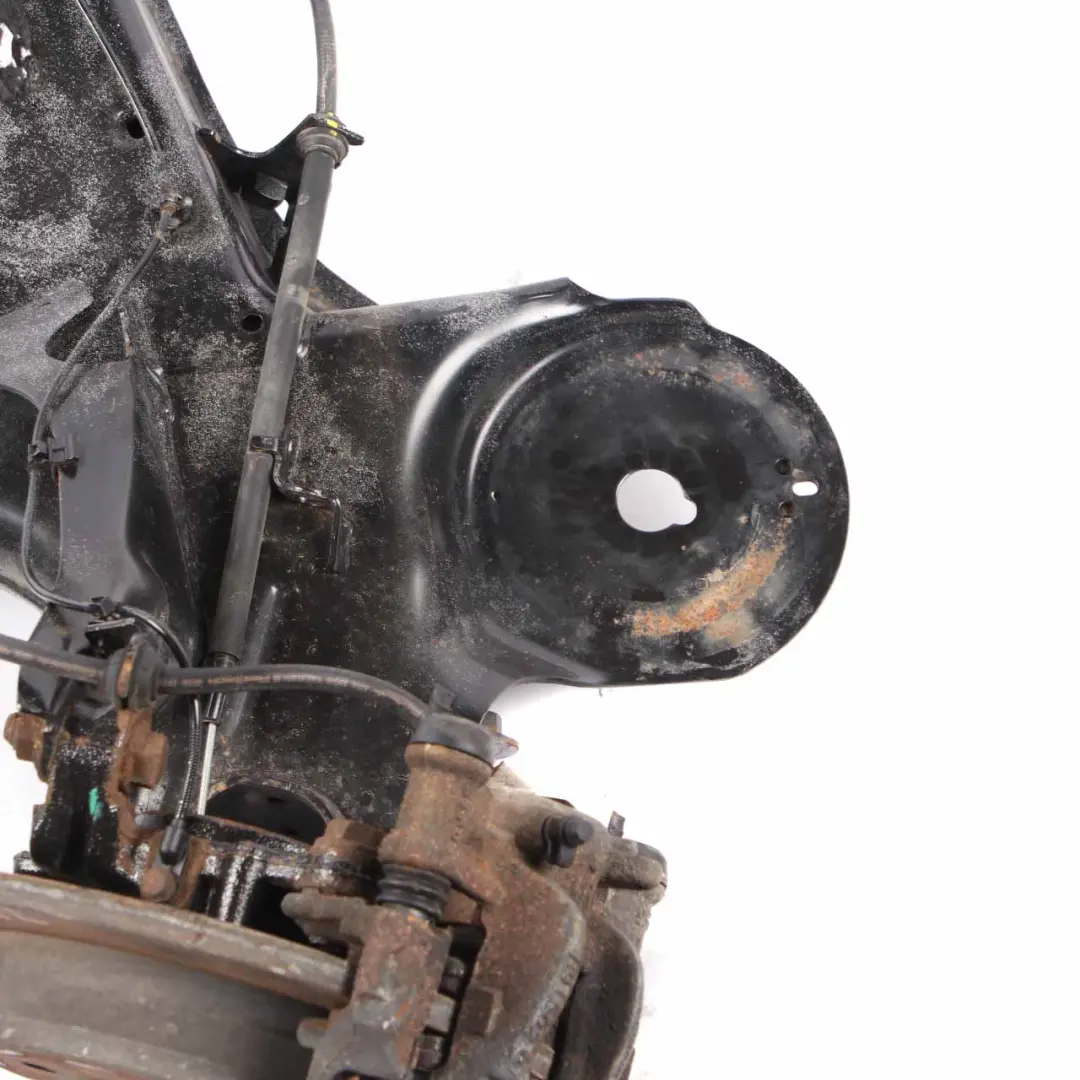 Mercedes W447 trasera izquierda Suspensión Pierna Rueda Cubo Freno Disco Pinza - SKU A4473505300 - Número de pieza A4473505300