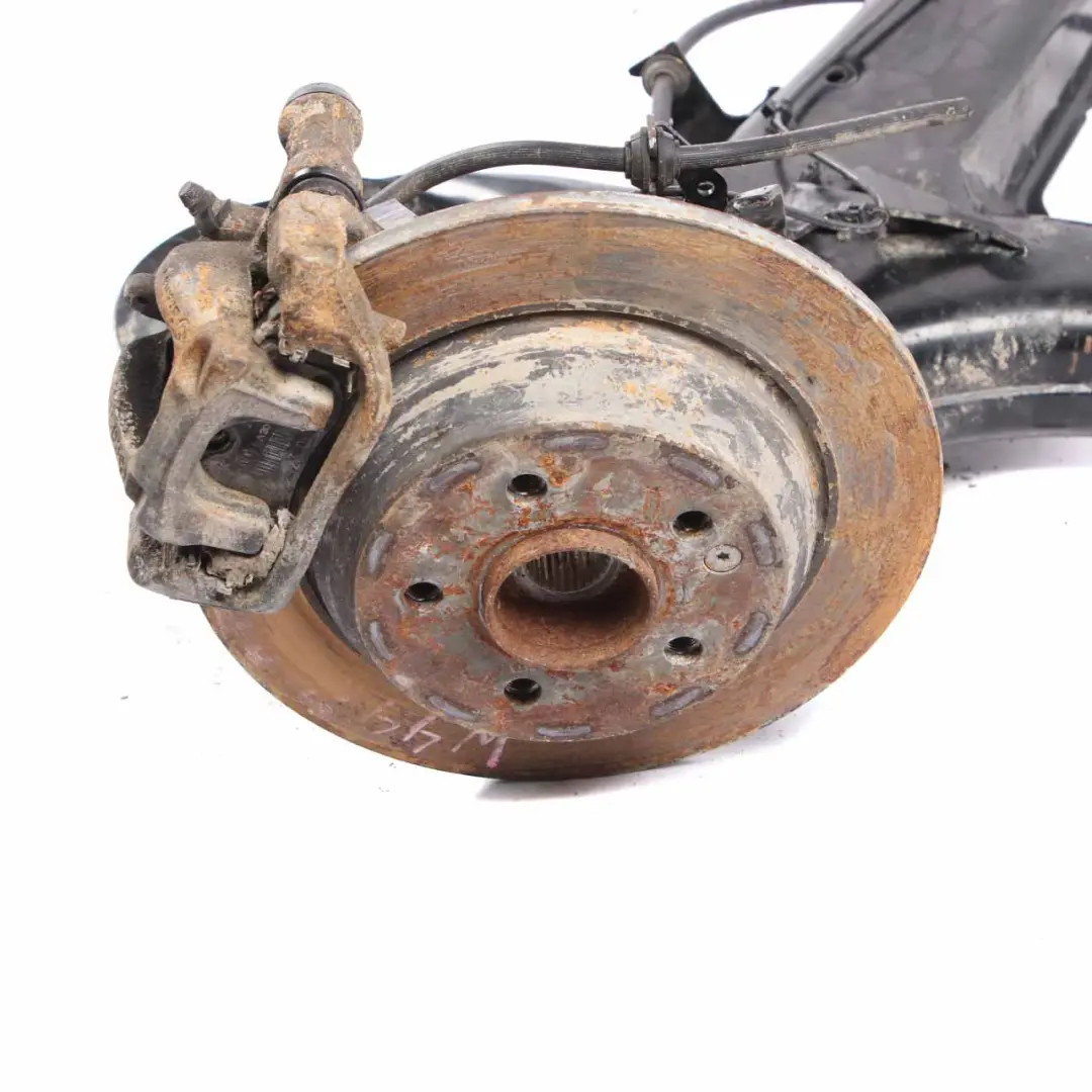 Mercedes W447 posteriore destra sospensione gamba ruota mozzo freno disco pinza - SKU A4473505400 - Numero di parte A4473505400