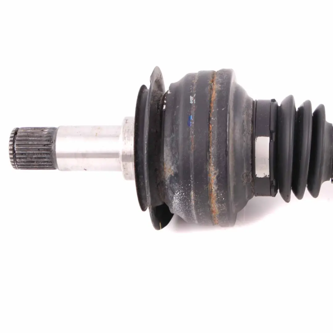 Albero di trasmissione asse posteriore sinistro destro per Mercedes W447 con numero di parte A4473506600 Mercedes W447 Albero di trasmissione asse posteriore sinistro destro - SKU A4473506600 - Numero di parte A4473506600