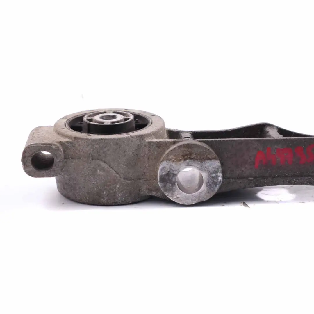 Eje trasero Diferencial Soporte de montaje para Mercedes Vito W447 con número de pieza A4473506700 Mercedes Vito W447 Eje trasero Diferencial Soporte de montaje - SKU A4473506700 - Número de pieza A4473506700