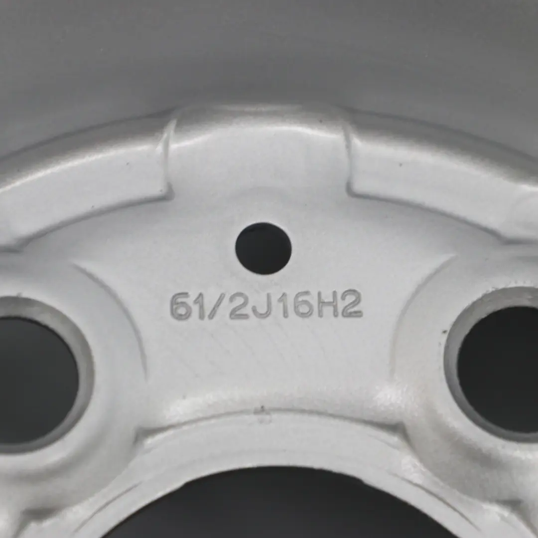 Llanta Mercedes Vito W447 Acero 16" 6.5J ET:52 para con número de pieza A4474010101 Llanta Mercedes Vito W447 Acero 16" 6.5J ET:52 - SKU A4474010101 - Número de pieza A4474010101