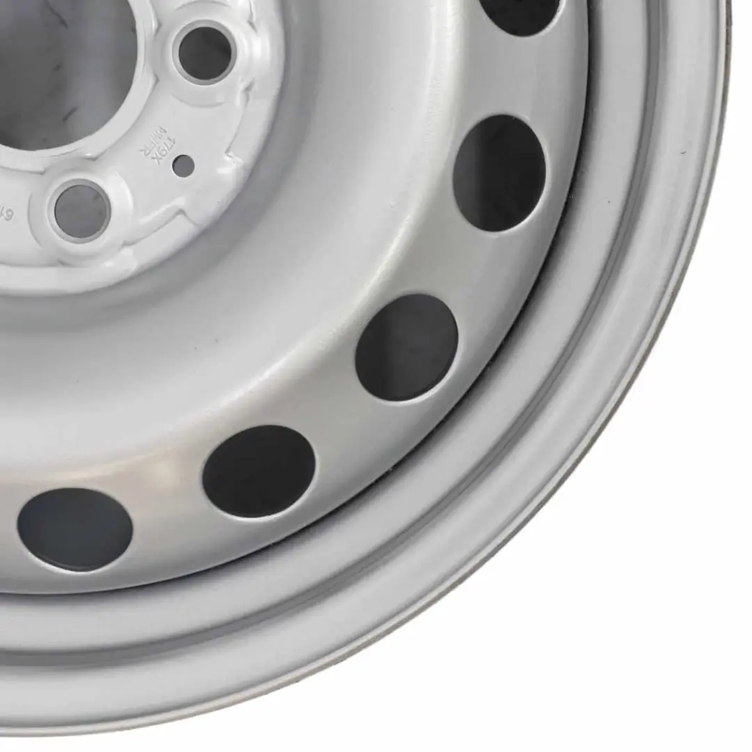 Llanta Mercedes Vito W447 Acero 16" 6.5J ET:52 para con número de pieza A4474010101 Llanta Mercedes Vito W447 Acero 16" 6.5J ET:52 - SKU A4474010101 - Número de pieza A4474010101