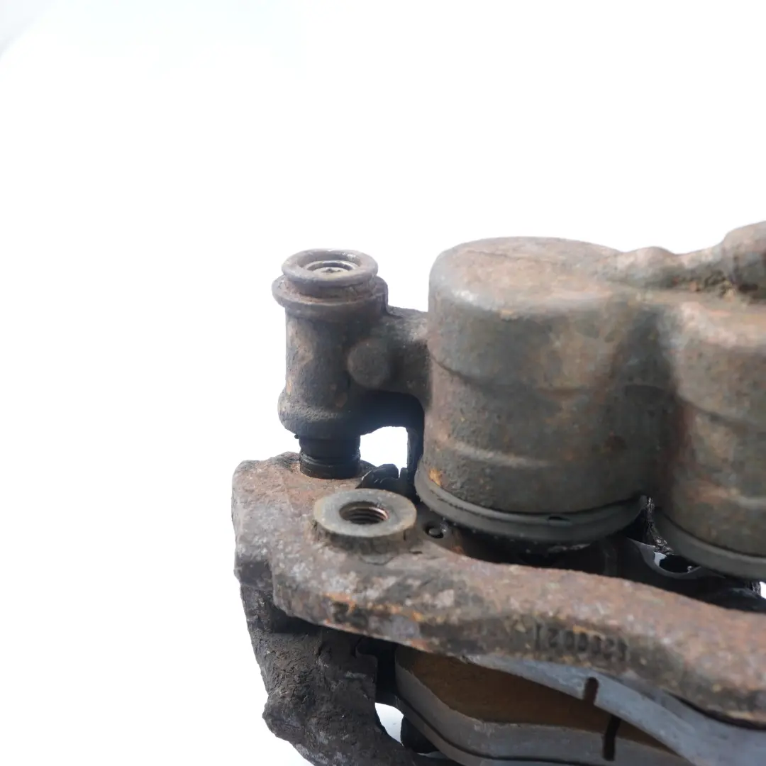 Bremssattel Vorne Links Brembo für Mercedes Vito W639 mit Teilenummer A4474207600 Mercedes Vito W639 Bremssattel Vorne Links Brembo - SKU A4474207600 - Teilenummer A4474207600